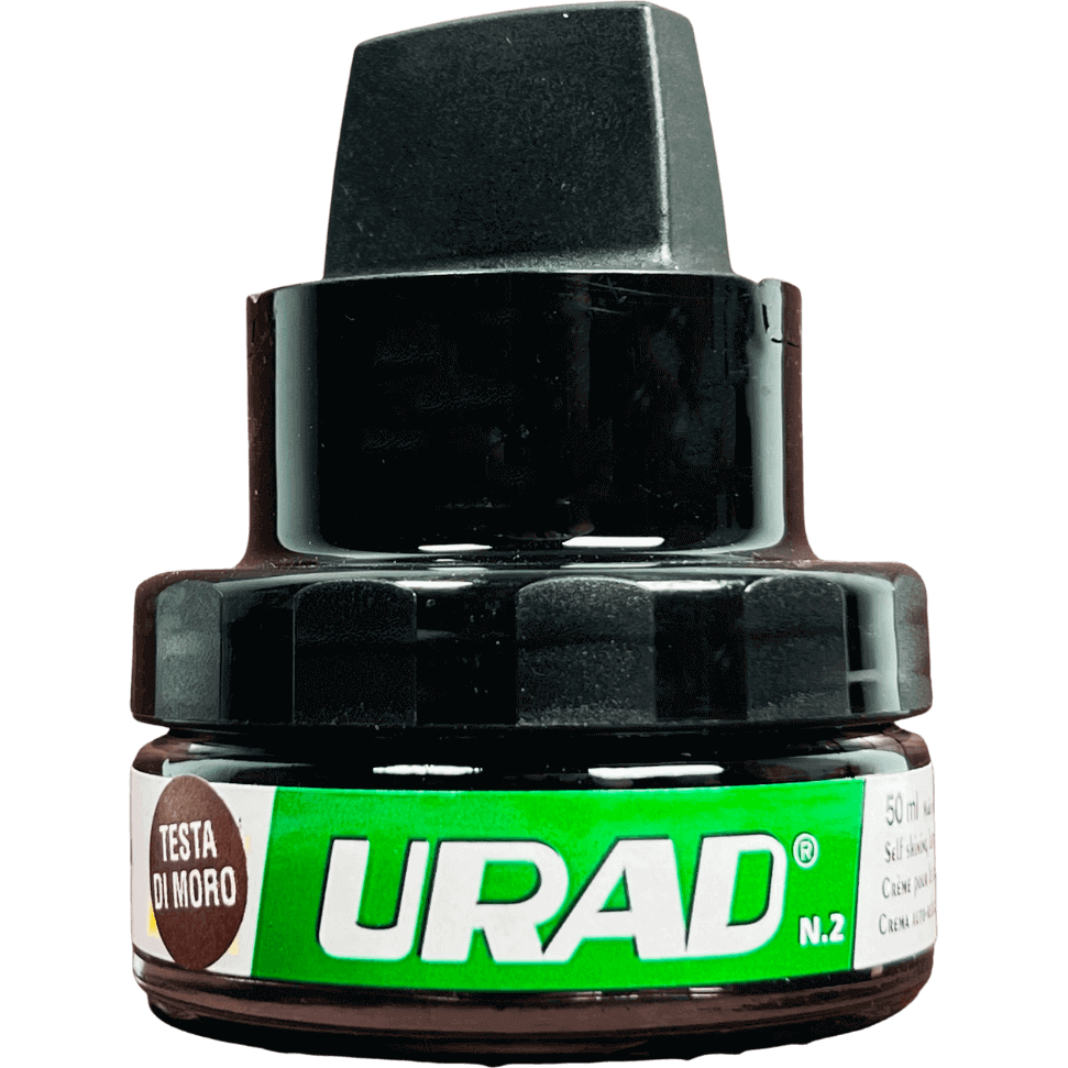 Urad brown leather conditioner's lanolin-based formula makes it an effective leather treatment for boots and a popular choice for riders looking for the best leather conditioner for their saddles. Urad's versatility and effectiveness have made it a go to