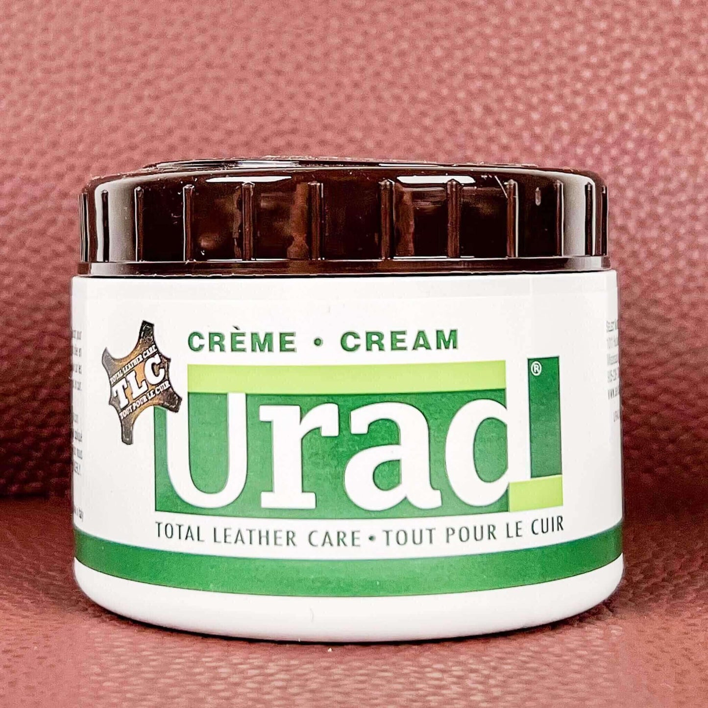 Urad's natural leather polish properties make it an ideal choice for top grain leather conditioner, helping to maintain its natural sheen and suppleness.